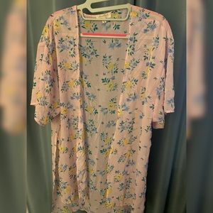 Feminine light pink short sleeve open cover up